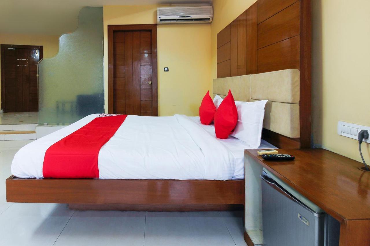 Oyo Hotel Metro International Near Lb Stadium Haïdarabad Extérieur photo