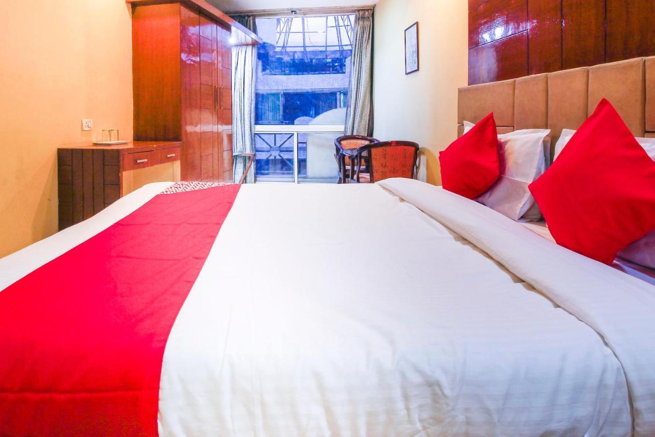 Oyo Hotel Metro International Near Lb Stadium Haïdarabad Extérieur photo